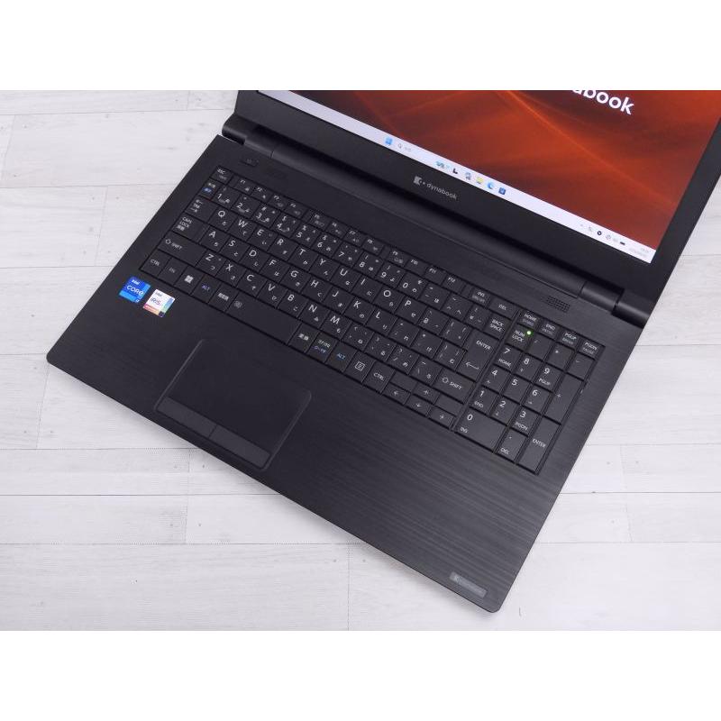 中古 Aランク 東芝 dynabook B65/HU 第11世代 i7 1185G7 NVMe256GB