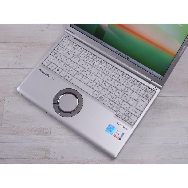 中古 Aランク Panasonic CF-SV1RDLAS 第11世代 i5 1145G7 メモリ16GB NVMe256GB Win11の画像