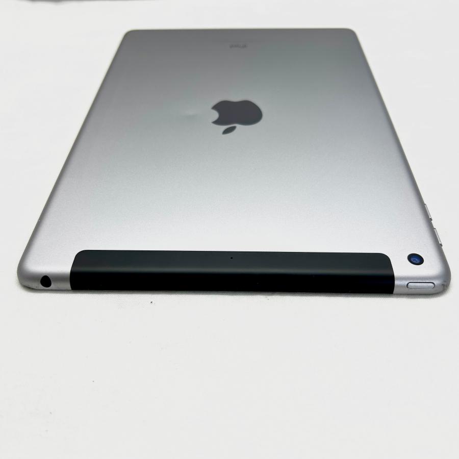 iPad第5世代 ブラック A1823　MP1J2J/A 32GB｜pcx｜05