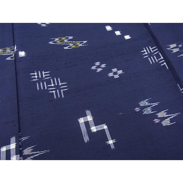 平和屋本店□極上 琉球かすり 大城誠光作 手織り 琉球絣文様 証紙付き  