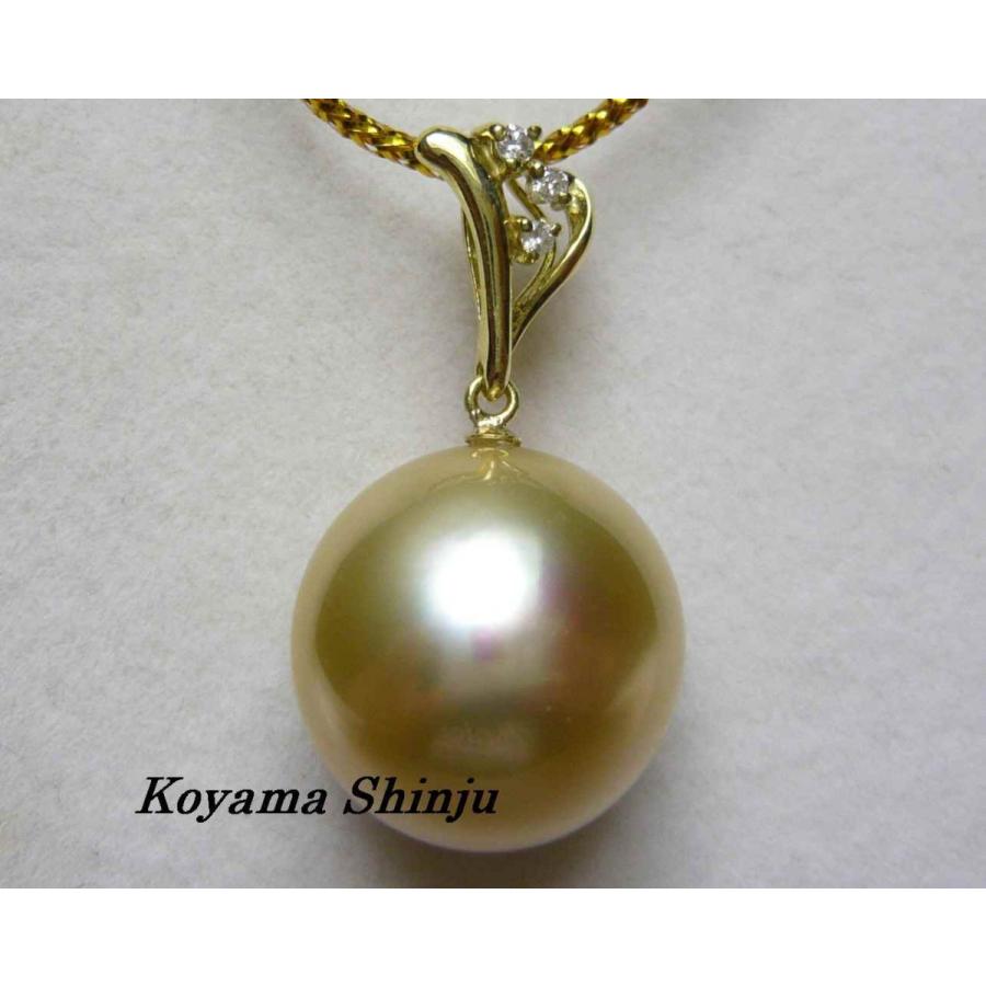 ps16絶品カラー！天然ゴールド13.3ミリ！白蝶真珠ダイヤ0.02Ct入りパールペンダントトップ
