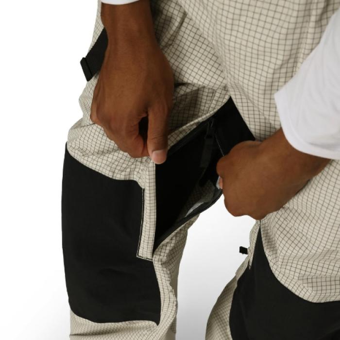 2025-26 686 MENS GHOST 2.5L PANT Limestone Grid シックスエイトシックス スノーボード ウェア パンツ メンズ 25-26 日本正規品の画像