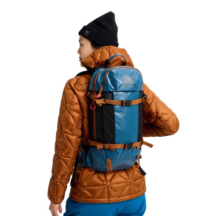 BURTON 2025-26 AK DISPATCHER 18L PACK Blue Teal / True Black