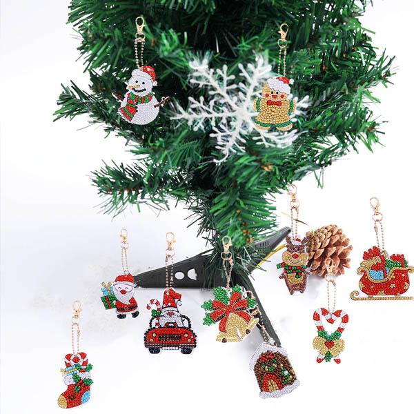 ダイヤモンドアート　完成品　　　　　 クリスマスキーホルダー7個 ダイヤモンドアート 完成品 クリスマスキーホルダー7個 ダイヤモンド