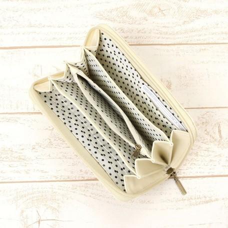 プーちゃん 刺繍プーちゃん キルティング 長財布 ラウンドファスナー ロゴ入り ネコ アニマル a |  | 03