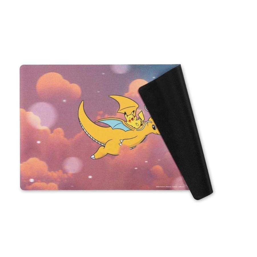 ポケモンカード　海外限定プレイマット　 夢見るカイリュー ポケモンセンター:ポケモンTCG:夢見るカイリュー プレイマット