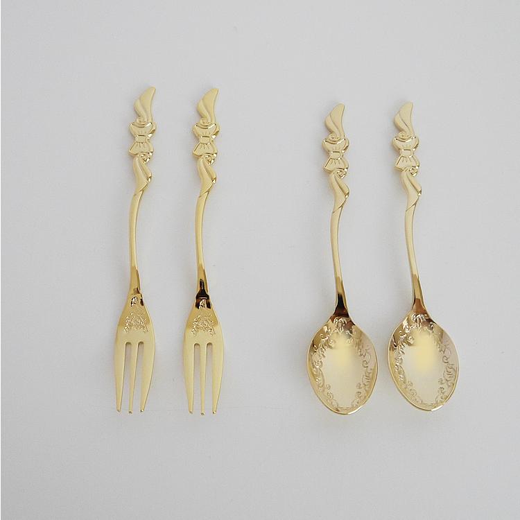 カトラリー コーヒースプーン ヒメフォーク ゴールド リボン 日本製 金メッキ ステンレス かわいい おしゃれ Na Ribbon Pease 通販 Yahoo ショッピング