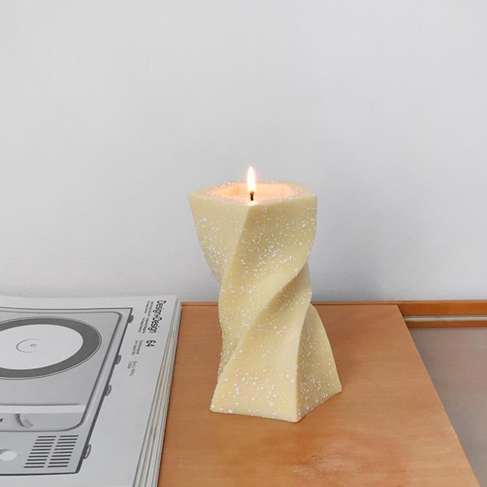 新品未使用　NKNIT キャンドル　ハニーフラミンゴ NKNITとHoney flamingoが贈る、心ときめく限定コラボアイテム