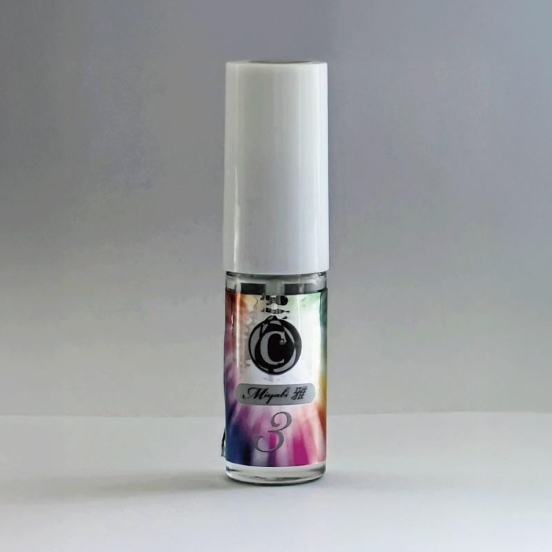 アモアプリーズ  サーキュエッセンスNO.3　雅　5ml アモアプリーズ サーキュエッセンスNO.3 雅 5ml : PECHKA - 通販