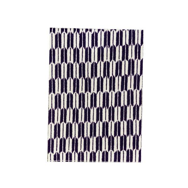 【数量限定販売】【選べるセット】西陣文具 染布ブックカバー矢絣 紫 wagara1 選べるメモ帳またはA６ノート付き 文庫本 手帳 メモ帳 京都 和雑貨 日本製 長角堂 |  | 05