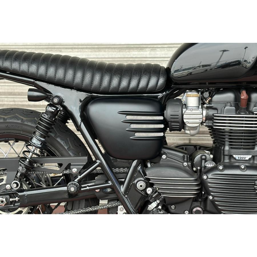 モートーン サイドカバー リブ マットブラック Bonneville T120 (16-25)_1