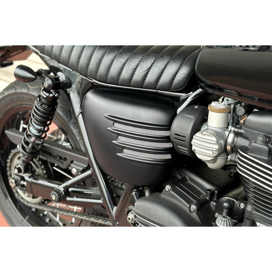 モートーン サイドカバー リブ マットブラック Bonneville T120 (16-25)_4