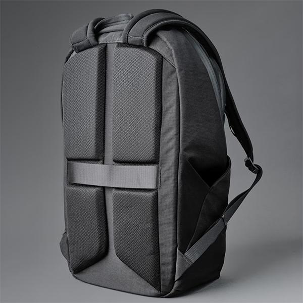 アルパカ ALPAKA BRAVO BACKPACK バックパック リュックサック 26L