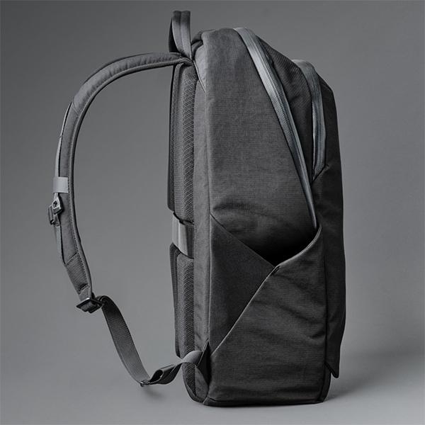 アルパカ ALPAKA BRAVO BACKPACK バックパック リュックサック 26L