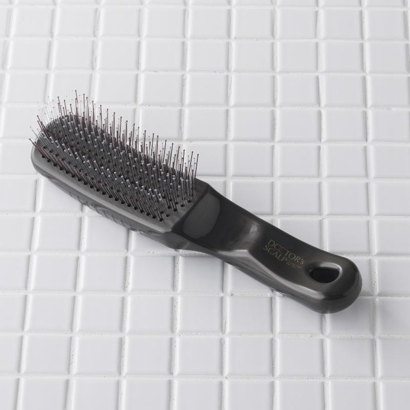 スカルプブラシ 黒 グレー 貝印 ドクターズ スカルプヘアケアブラシ（B）ブラック 貝印の