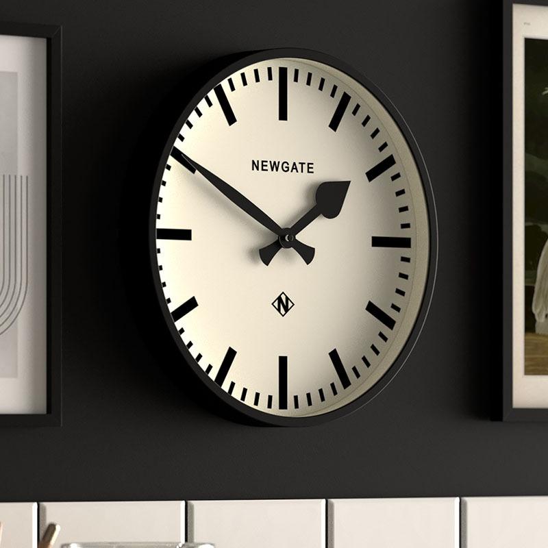 Newgate Number Three Railway ニューゲート 掛け時計 Amazon.co.jp: NEW GATE(ニューゲート) ラゲッジ ウォールクロック