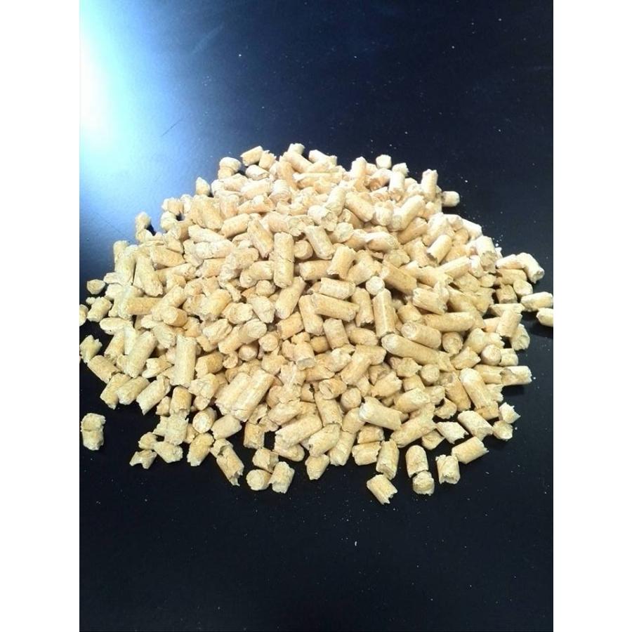 ペレット燃料（松ホワイトペレット）10kg×1袋 国産良質ペレットです