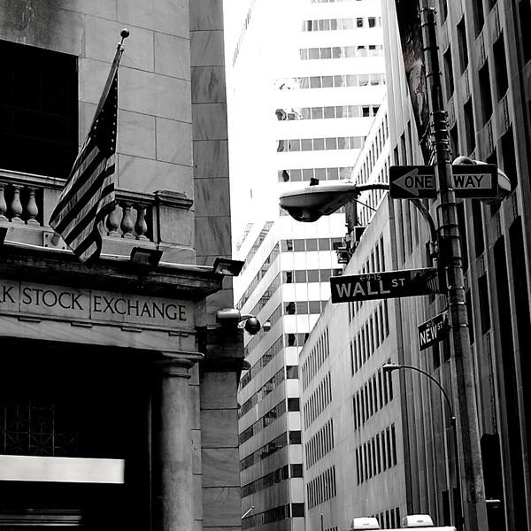 壁掛けインテリア ニューヨーク おしゃれ 正方形 アートフレーム 壁面 展示 モデルルーム 白黒写真 絵 ポスター Sqb210 024 アートパネル専門店 Pengiiino 通販 Yahoo ショッピング