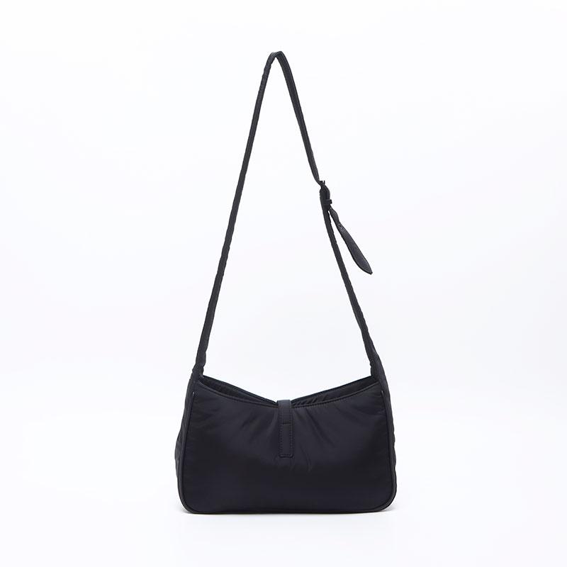 イヴ・サンローラン YVES SAINT LAURENT ハンドバッグ ロゴ LE 5 A 7 2024年 ブラック【中古】の画像