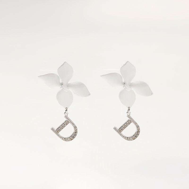 クリスチャンディオールイヤリングカラーストーンラインストーンイヤリング 極美品❗ クリスチャンディオール Christian Dior イヤリング ライン