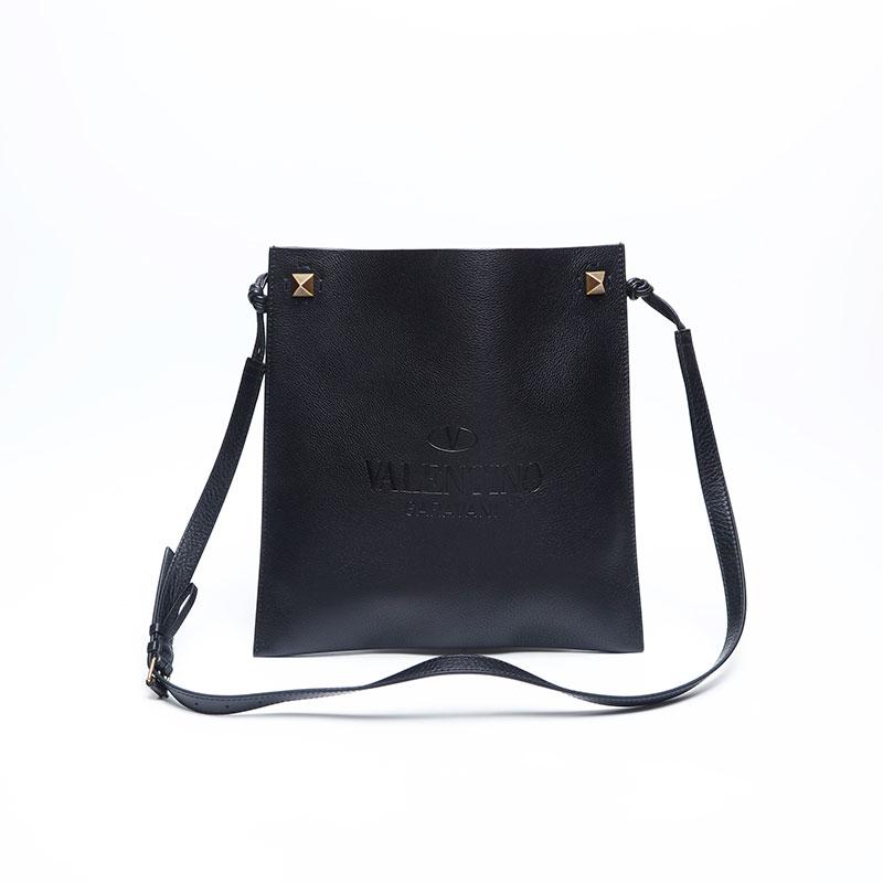 ヴァレンティノ VALENTINO ショルダーバッグ ロゴ 型押し レザー