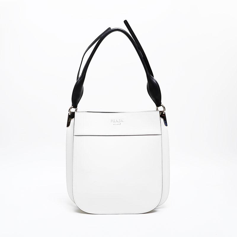 PRADA（プラダ） ショルダーバッグ レザー マギット ホワイト【中古