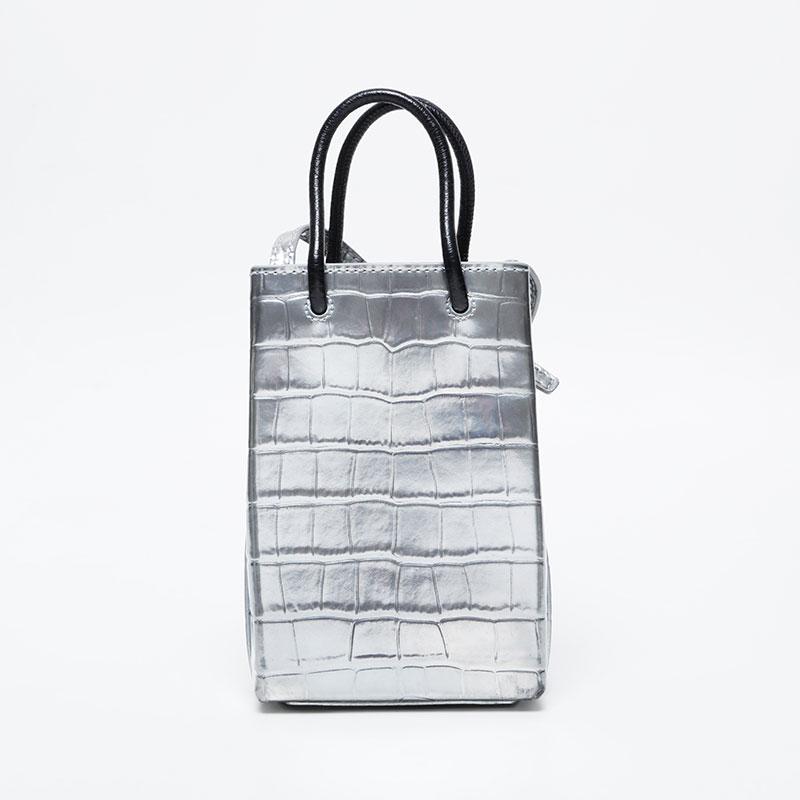 BALENCIAGA（バレンシアガ） ショルダーバッグ 型押しレザー