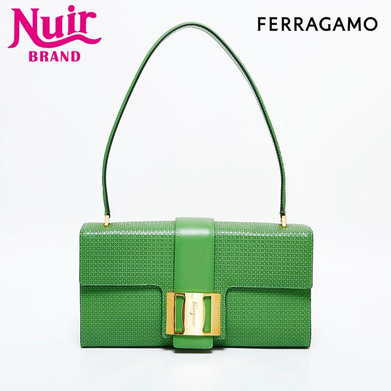 サルヴァトーレフェラガモ Salvatore Ferragamo ショルダーバッグ