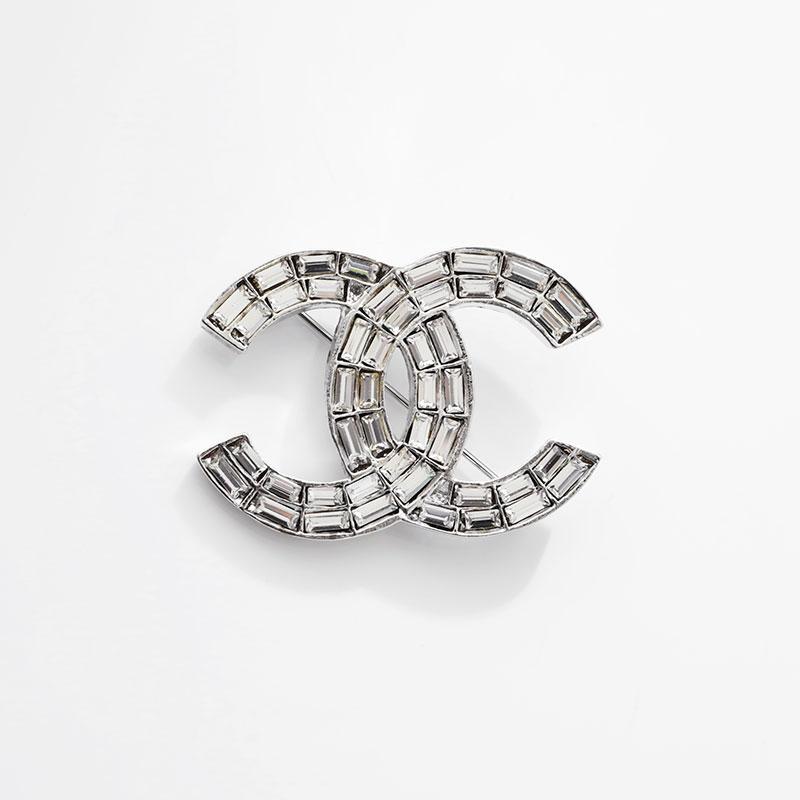 シャネル ロゴ ラインストーン ピン ブローチ コサージュ シルバー 01P CHANEL（シャネル） ブローチ 01P 2001年 ココマーク ラインストーン