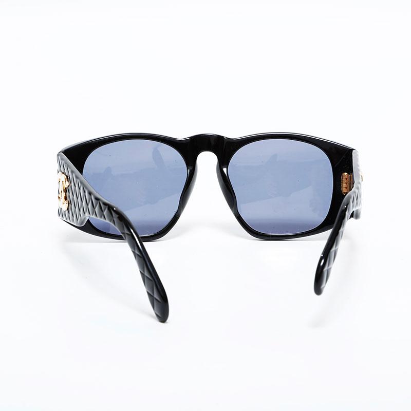 【美品】CHANEL サングラス　マトラッセ　ココマーク　ブラック　付属付き CHANEL シャネル サングラス マテラッセ ココマーク ブラック