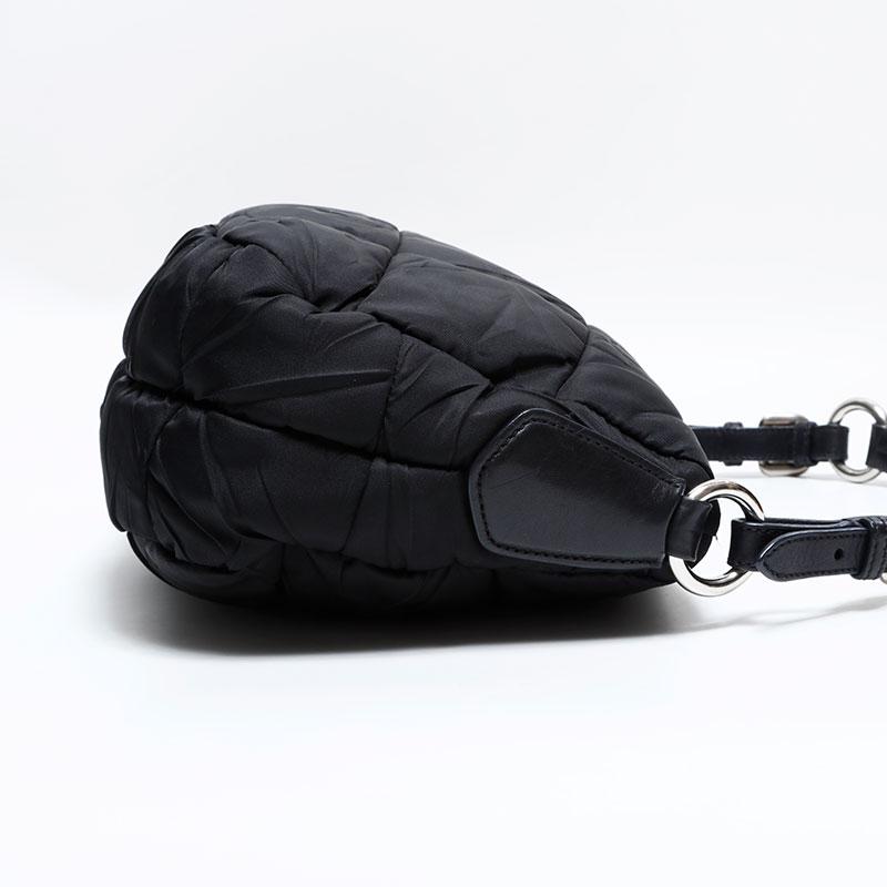 PRADA プラダ ショルダーバッグ ナイロン ホーボー キルティング