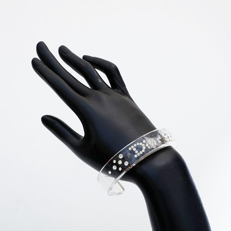 【美品】クリスチャンディオール／ロゴ バングル ラインストーン ブレスレット クリスチャンディオール Christian Dior ブレスレット ロゴ