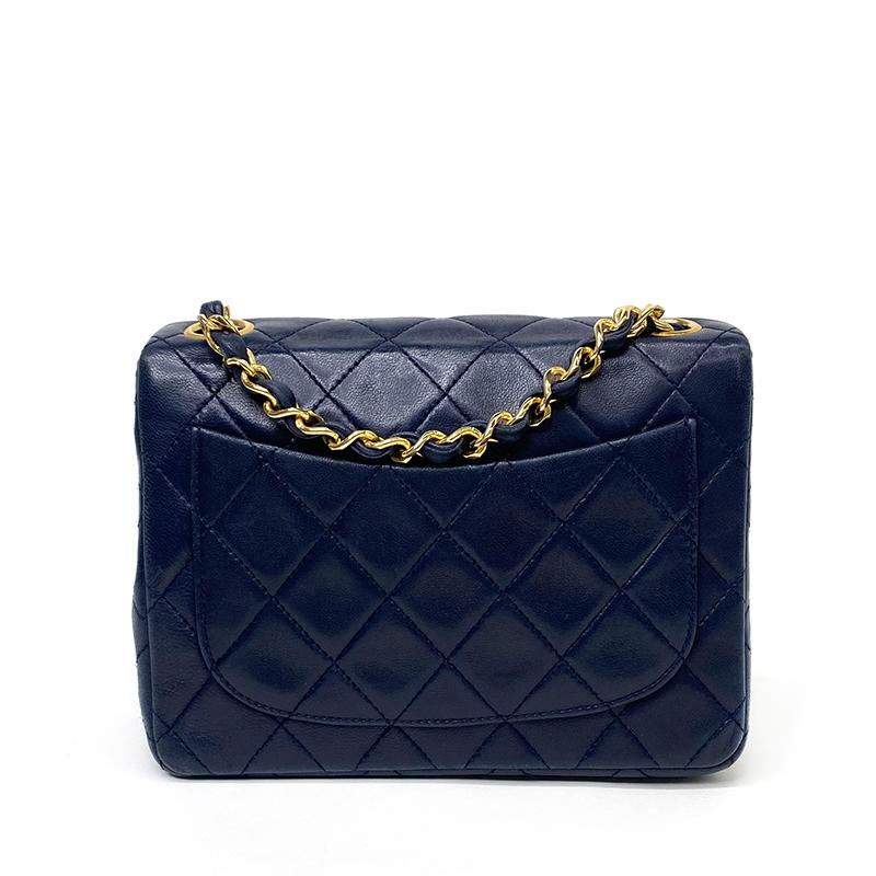 【希少】90年代 CHANEL ミニショルダーバッグ ミニマトラッセ CHANEL（シャネル） ショルダーバッグ ミニマトラッセ 1990年
