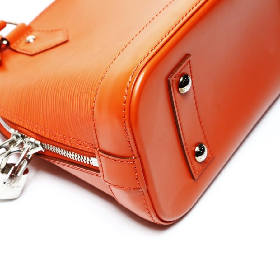 LOUIS VUITTON（ルイ・ヴィトン） ショルダーバッグ エピ アルマBB