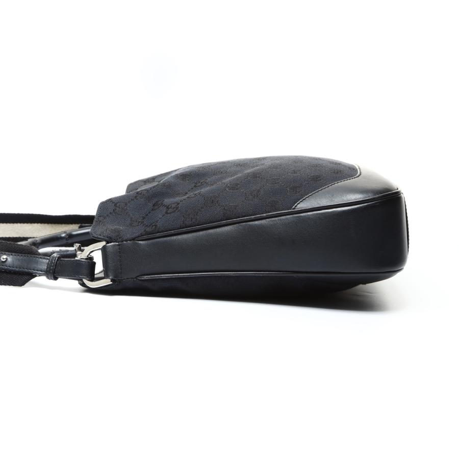 GUCCI（グッチ） ショルダーバッグ バンブー GGキャンバス バンブー