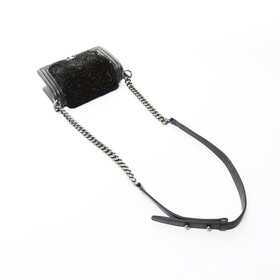 シャネル CHANEL ミニ ボーイ チェーン ラグジュアリー 23番台 2016-2017 ショルダーバッグ【中古】 CHANEL（シャネル） ショルダーバッグ ボーイシャネル 20 ラビット