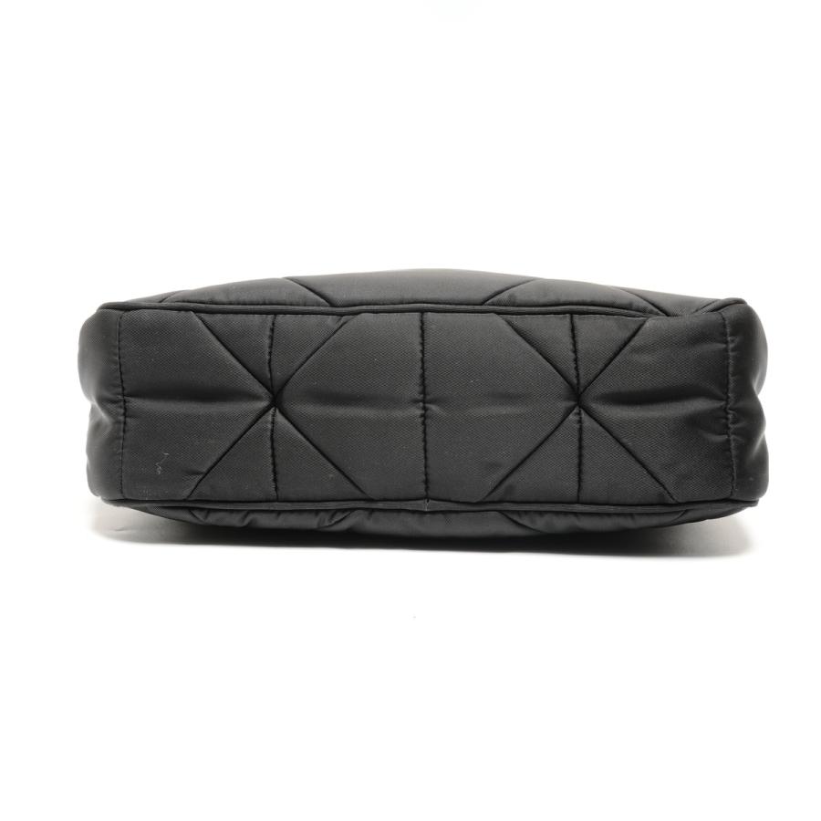 PRADA（プラダ） ショルダーバッグ パデッド Re-Nylon ショルダー 