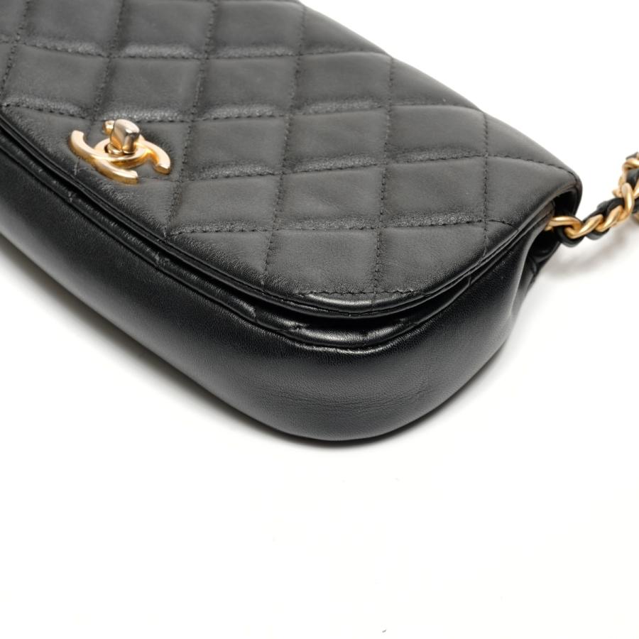 CHANEL（シャネル） ショルダーバッグ マトラッセ ラムスキン チェーン