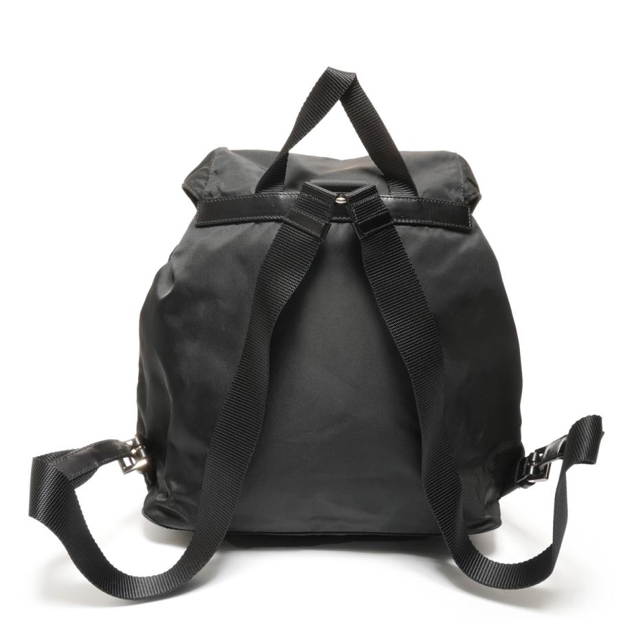 PRADA ブラック ナイロン リュック　ヴィンテージ PRADA（プラダ） リュック・デイパック ナイロン ブラック【中古