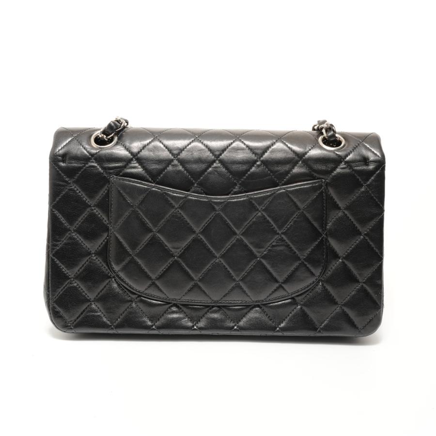 シャネル CHANEL ショルダーバッグ 7番台 マトラッセ25 ダブルフラップ ブラック【中古】の画像