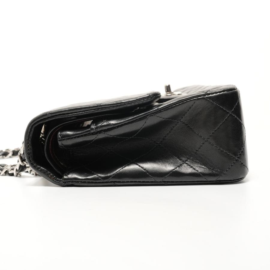 シャネル CHANEL ショルダーバッグ 7番台 マトラッセ25 ダブルフラップ ブラック【中古】の画像
