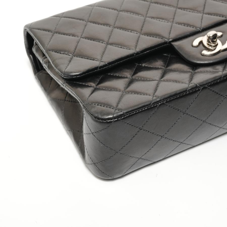 シャネル CHANEL ショルダーバッグ 7番台 マトラッセ25 ダブルフラップ ブラック【中古】の画像