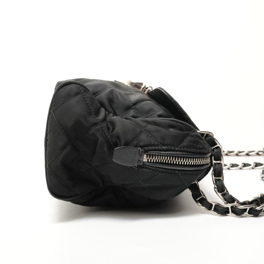PRADA（プラダ） ショルダーバッグ ナイロン キルティング ブラック