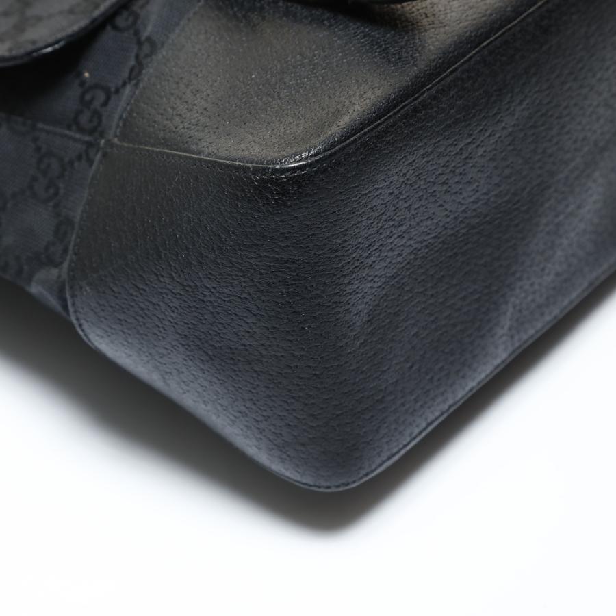 美品　GUCCI GGキャンバス GUCCI グッチ ショルダーバッグ　金具 GUCCI（グッチ） ショルダーバッグ GGキャンバス 金具ゴールド