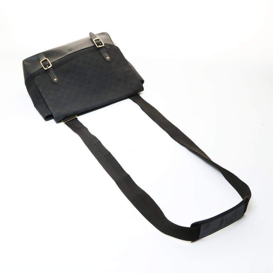 美品　GUCCI GGキャンバス GUCCI グッチ ショルダーバッグ　金具 GUCCI（グッチ） ショルダーバッグ GGキャンバス 金具ゴールド