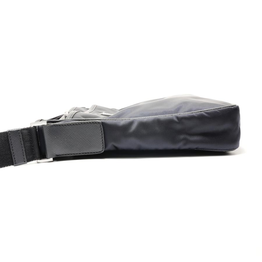 PRADA（プラダ） ショルダーバッグ テスート ナイロン ネイビー【中古