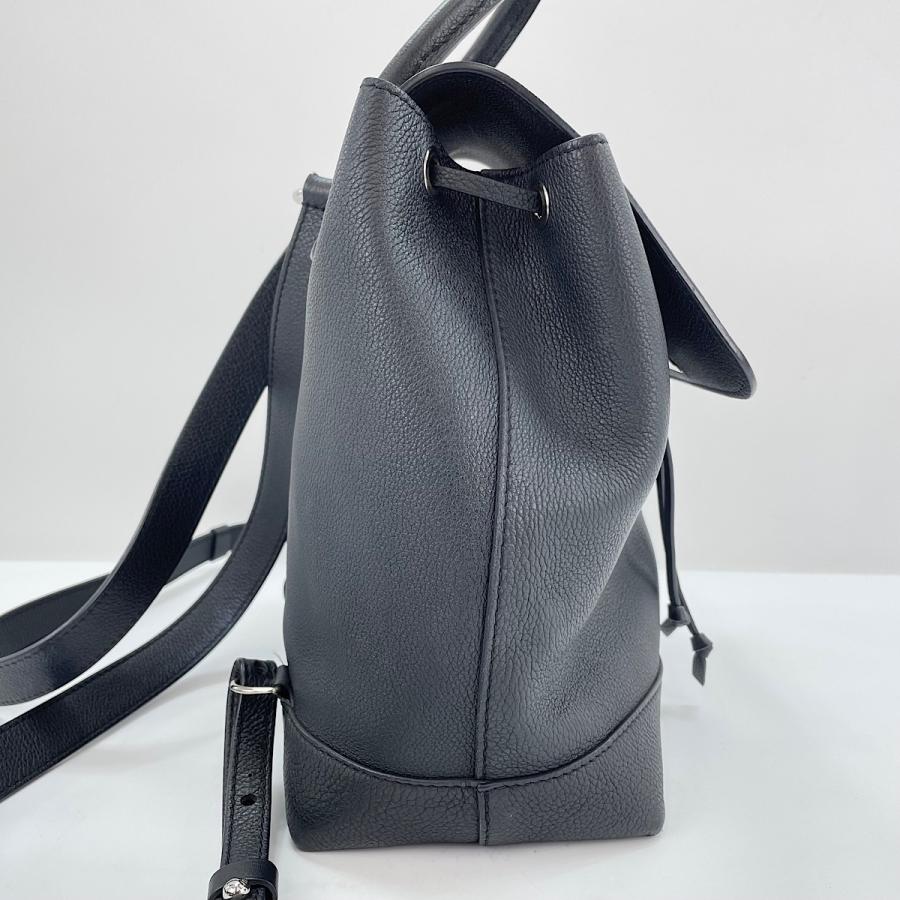 LOUIS VUITTON（ルイ・ヴィトン） リュック・デイパック カーフレザー