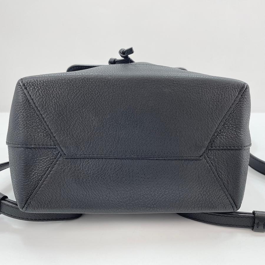 LOUIS VUITTON（ルイ・ヴィトン） リュック・デイパック カーフレザー