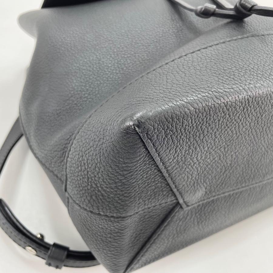 LOUIS VUITTON（ルイ・ヴィトン） リュック・デイパック カーフレザー