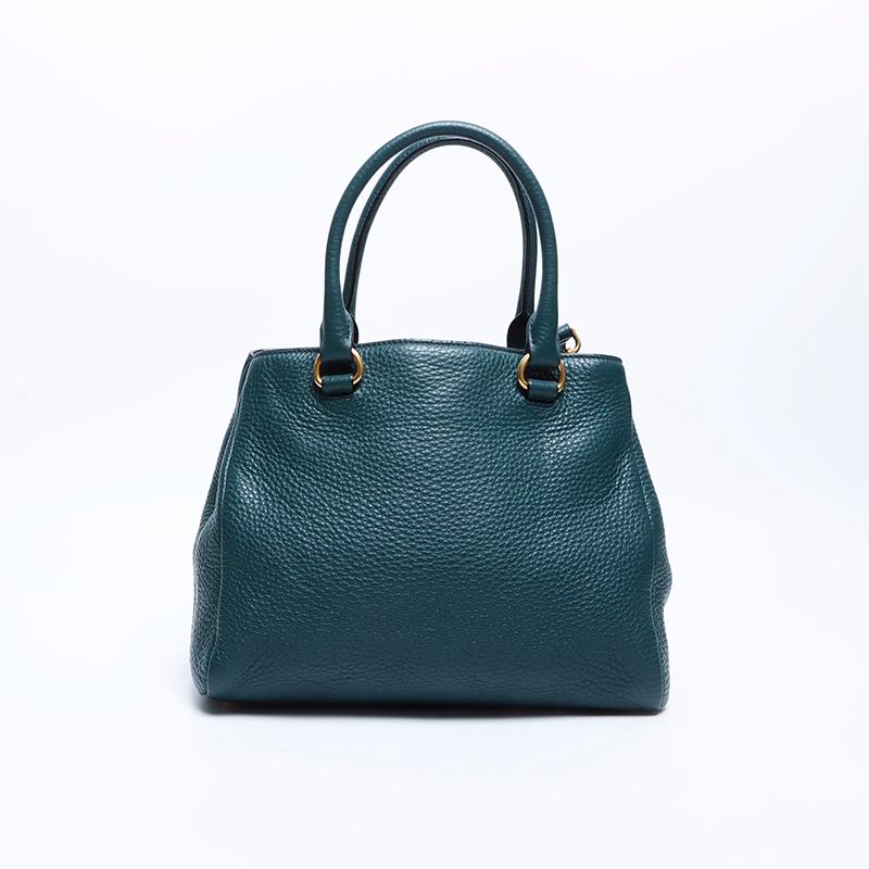 プラダ レザー 2wayショルダーバッグ グリーン 正規品 プラダ レザー 2WAYバニティバッグ グリーン 1BH202 A2885099｜中古
